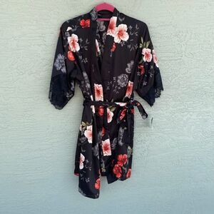 INC International Concepts Floral & Lace Robe Sz XS NWT